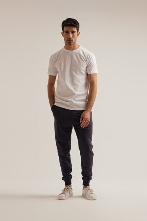WHITE CREW NECK SHIRT