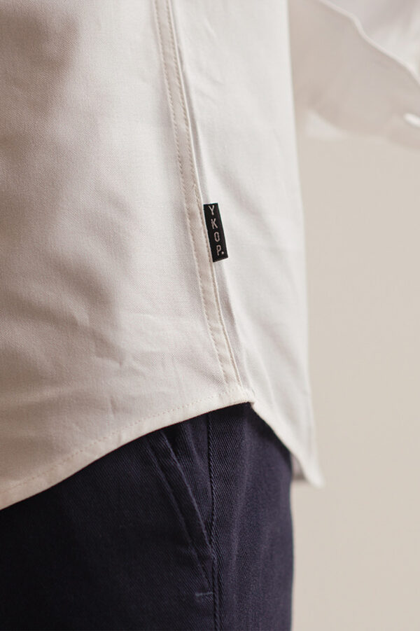 WHITE BUTTON DOWN SHIRT - Image 2