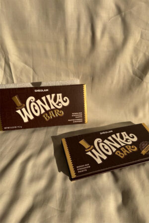 wonka choclate bar eyeshadow palette